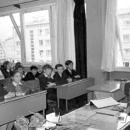 Skolēnu tikšanās ar 2.Pasaules kara veterāniem Jaunogres vidusskolā. 20. gs. 70. gadi
