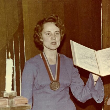 Lidija Vītola 1966. gada 14. janvārī kļuva par Ogres rajona Dzimtsarakstu nodaļas vadītāju